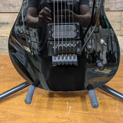 Peavey Predator EXP Plus Black Electric Guitar image 2
