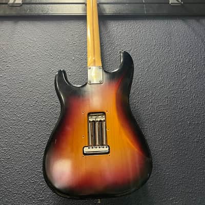 USED Fender American Highway One - 3 color sunburst Bild 2