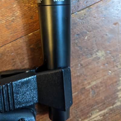 Digital Reference DRV100 Dynamic Cardioid Handheld Microphone image 3
