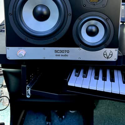 Eve Audio SC3070 3-Way 7" Active Studio Monitors (Pair) 2020 - Present - Black image 4