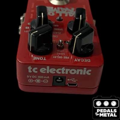 TC Electronic Hall of Fame 2 Reverb (MASH Tech) 2017 - Present - Red - X18543 image 2