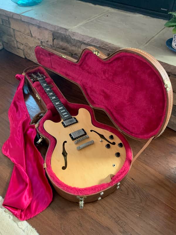 Gibson  335 2000’s - Blonde , limited edition image 1