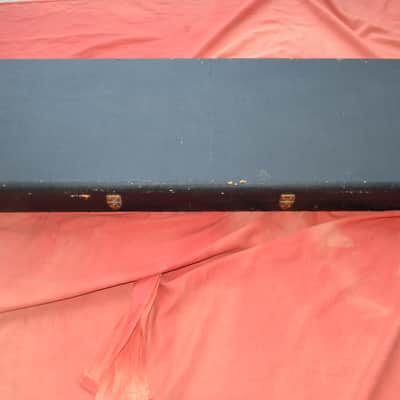 TKL Universal Bass Case perfect for Jazz/P and also 5 String- Basses * Made in Canada in 1980 * An authentic Rock'n'Roll Case! image 9