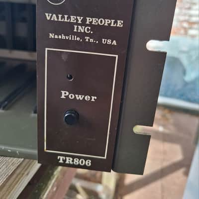 Valley People TR806 Lunchbox PSU 19" Rack image 2