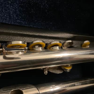 Yamaha Open Hole Flute, All New Pads, New Deluxe Case image 5