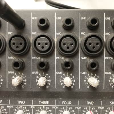 Peavey Unity Series 500 14-channel compact stereo mixer image 5