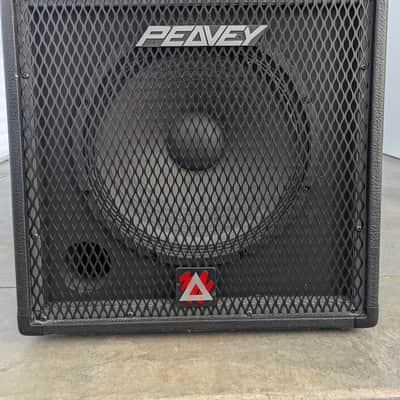 Peavey TKO 115 Bass Amplifier 2003 - 2008 - Black image 2