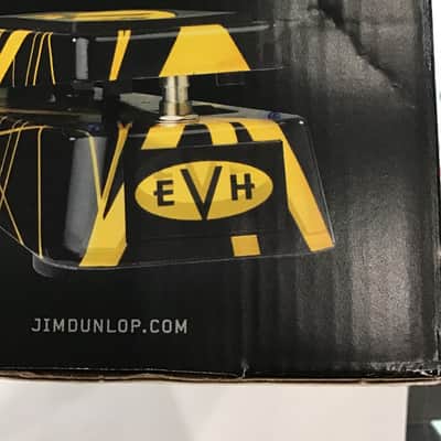 Dunlop EVH SIGNATURE WAH CRY BABY PEDAL LATE  - BLACK/YELLOW image 7