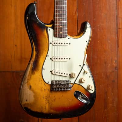 Fender 1965 Stratocaster Sunburst L-series image 1
