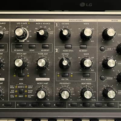Moog Subsequent 37 Analog Synth imagen 6