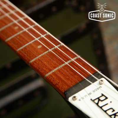 1999 Rickenbacker 330 Jetglo made in USA w/ original case image 12