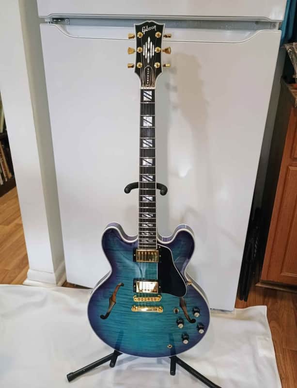 Gibson ES Supreme 2024 - Present - Blueberry Burst image 1