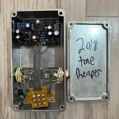 Fuzz clone pedal image 7