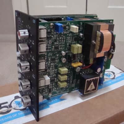 API 529 500 Series Stereo Compressor Module 2018 - Present - Black image 2