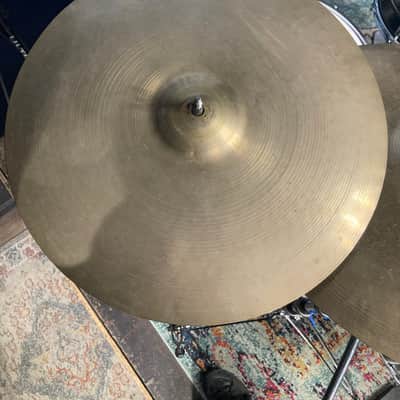 Zildjian - 16" A Medium Crash 1102g 1970's image 2