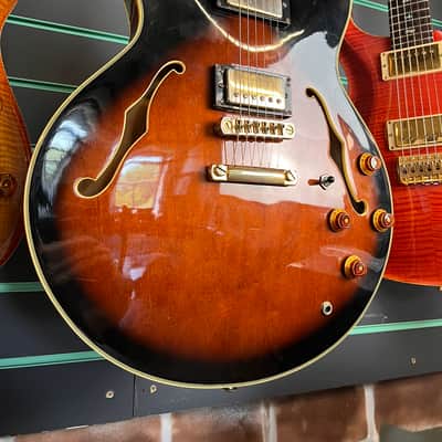 Epiphone Sheraton II Vintage Sunburst 1996 Semi-Hollow Electric Guitar image 3