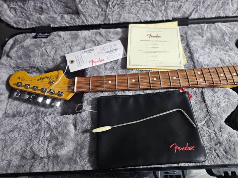 Fender American Professional II Jazzmaster with Rosewood Fretboard 2020 - Present - 3-Color Sunburst image 1
