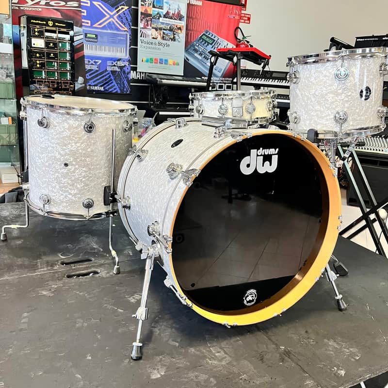DW Finish Ply White Marine Pearl image 1