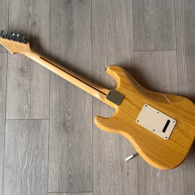 Fender Stratocaster Special Edition FSR 2005 w/gig bag Rosewood mim Mexico Standard image 3