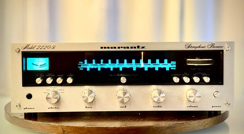 🎶✨ Marantz 2220B Vintage Stereo Receiver — Serviced/Cleaned, LED Dial Lighting, Excellent Faceplate image 1