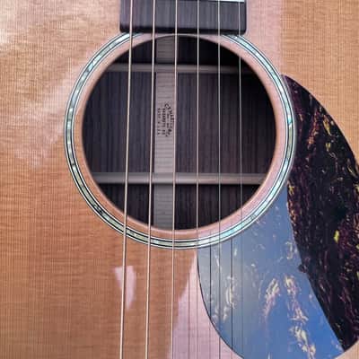 Martin OMC16RE-Aura  (Second Hand) image 19