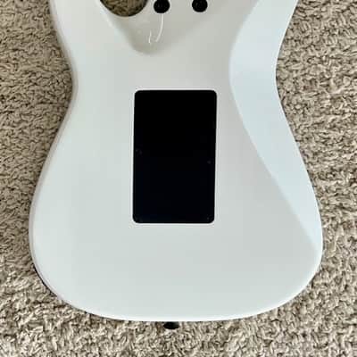 Mint Charvel Pro-Mod Plus So-Cal® SC1 Style 1 HH FR EB, Ebony Fingerboard, Snow White image 4