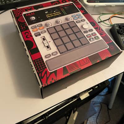 Akai MPC Sample 2025 - present - Gray image 1