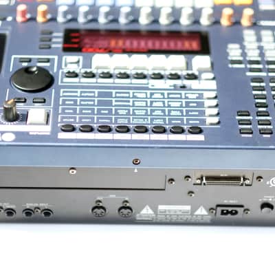 rare Yamaha SU-700 - Sampler, Groovebox, Sequencer, FX image 4
