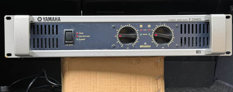 Yamaha P2500S Power Amplifier 2010s - Blue / Silver image 1