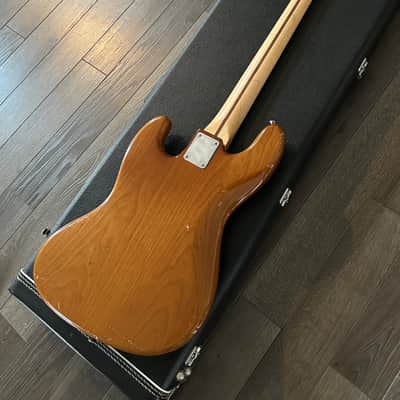 Fender MJT Fretless Jazz Bass 2014-2020 - Natural Relic image 7