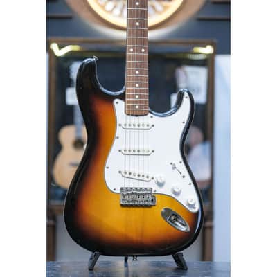 1983 Squier 62 Vintage Stratocaster (Export) Vintage Series sunburst image 1