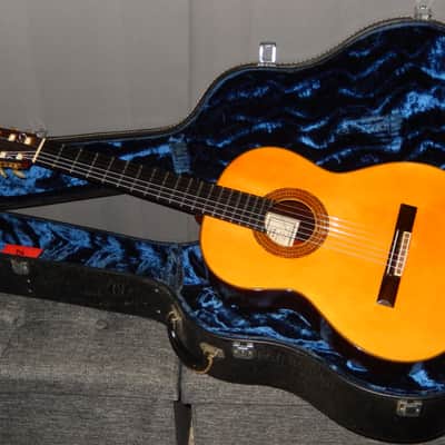 TOSHIHIKO NAKADE 1500S 1972 - HERNANDEZ y AGUADO CLASS CLASSICAL CONCERT GUITAR - SPRUCE/BRAZILIAN ROSEWOOD image 1