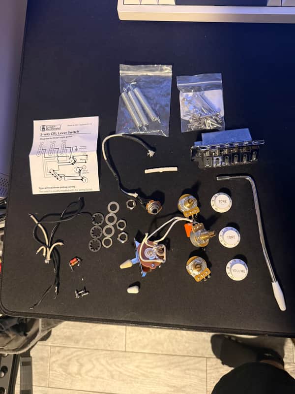 Fender Squire/mexican strat parts image 1