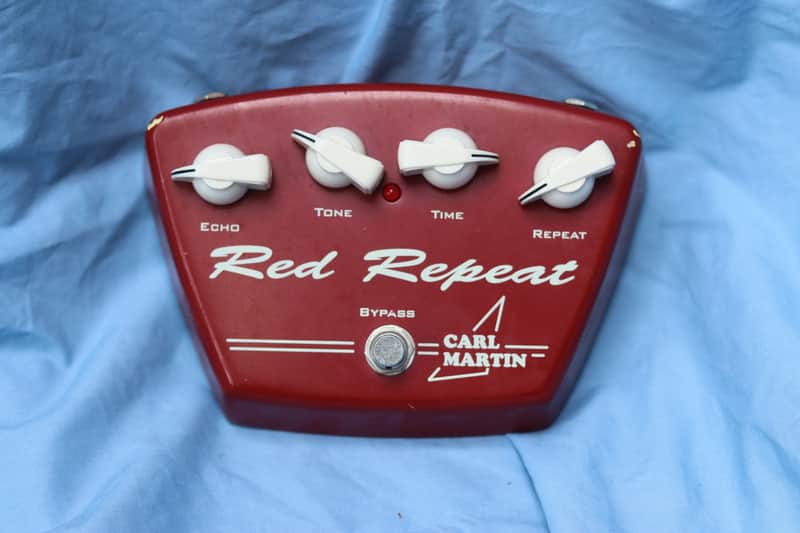 Carl Martin red repeat pedal image 1