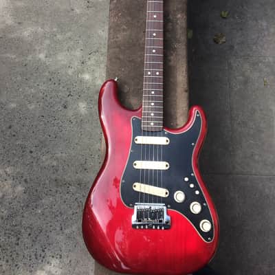 Fender Elite Stratocaster 1983 Transparent Red Burst image 15