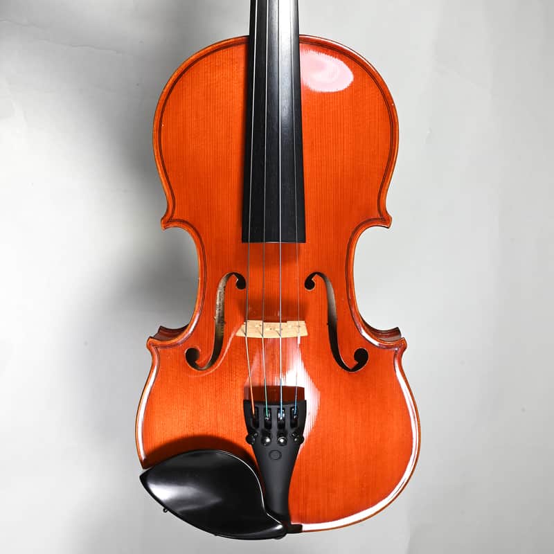 3/4 Suzuki Violin No. 330 (Intermediate), Nagoya, Japan - Full Outfit image 1