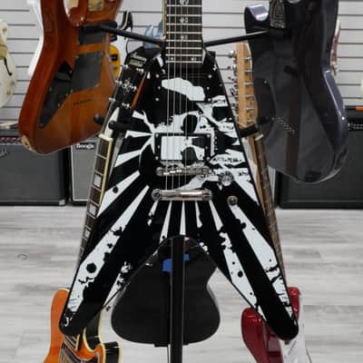 Epiphone Rob Flynn Signature Flying V Baritone w/ Hard Case image 3