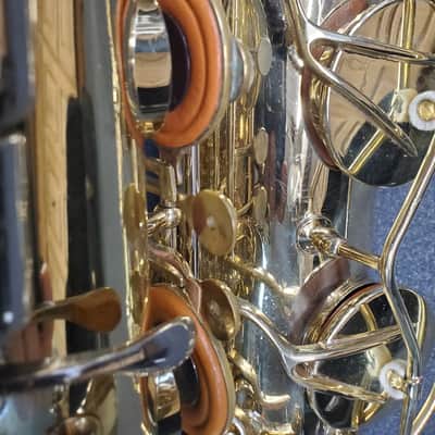 King Super 20 Bari Sax 1960 - Lacquered Brass image 15