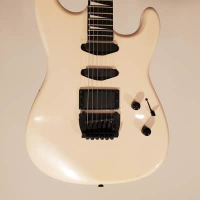 Ultra Rare Vester Stage Series Made In Korea: Ebony Board, FR Trem, Split Coil  MIK image 2