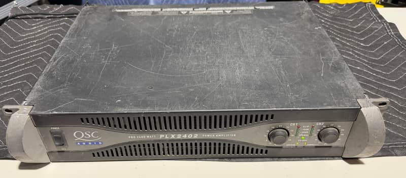 QSC PLX 2402 2-Channel Power Amplifier