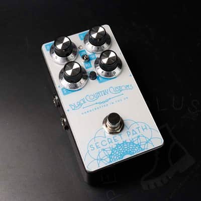 Laney Black Country Customs Secret Path MINT condition image 5