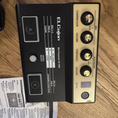MINT Roland EC-10M El Cajon Mic Processor Looper image 3