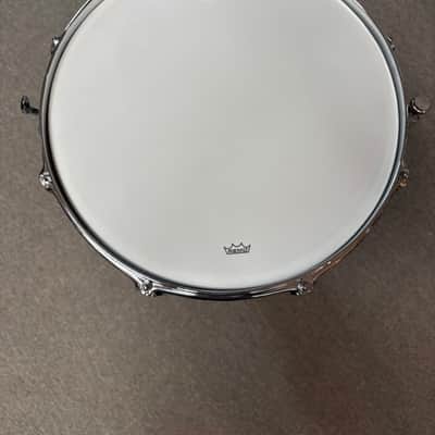 Gretsch Brooklyn 5x14 GB4160 Chrome Over Brass Snare Drum image 5