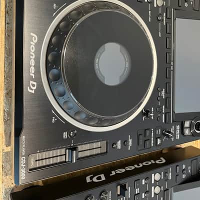 2x Pioneer CDJ 3000 inc. PRO DJ multi-player. image 11