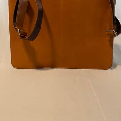 Fender Custom Shop 2008 Leather Briefcase/Satchel VERY RARE image 2