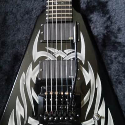 BC Rich KKV Neck-Thru Tribal image 5