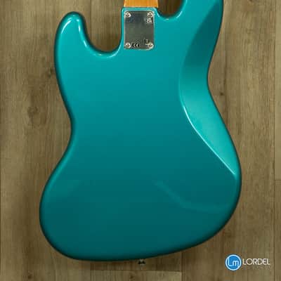 Fender Vintera II 60 Jazz bass lake placid blue image 6