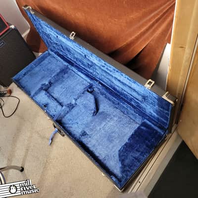 Vintage Korea 1980s Z Explorer Style Guitar Rectangular Hard Case Used image 7