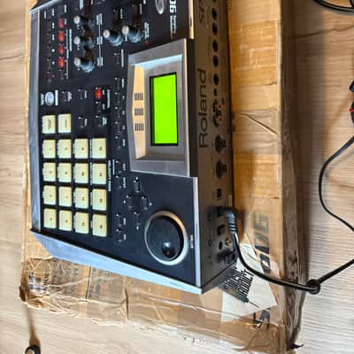 Roland SP-606 Sampler with original BOX image 15