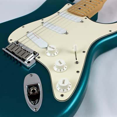 RARE 2001 FENDER AMERICAN SERIES STRATOCASTER AQUA MARINE METALLIC ONLY MADE 1YR image 8